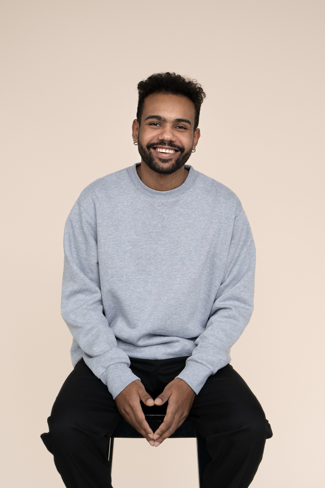 Omar Al-Mansouri, 35 / Dubai